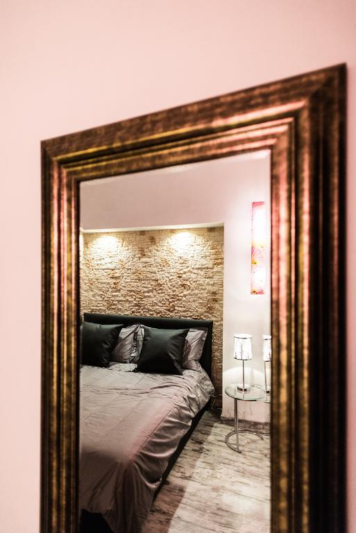 Trevi & Pantheon Luxury Rooms Rome Room photo